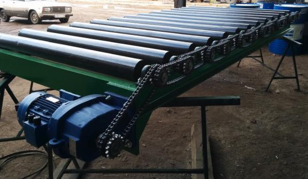 Прямой роликовый рольганг